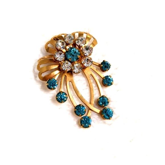 Vintage 50's Teal Blue & Clear Rhinestone Floral Spray Brooche - Picture 3 of 10